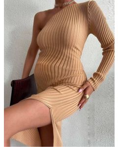 Khaki Asymmetric Shoulder One-shoulder Side Slit Long Sleeve Fashion Maternity Sweater Dress