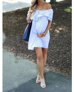 Hellblaues schulterfreies Schwangerschafts-Minikleid mit kurzen Ärmeln und süßem Umstandskleid