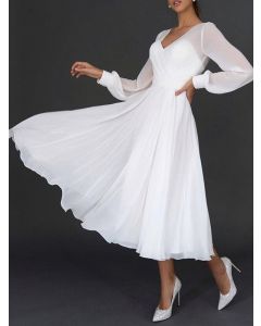 Robe longue grenadine drapée dos nu col en V élégante grande balançoire blanc