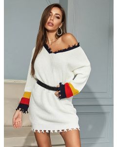 Mini vestido borla de bloque de color fuera del hombro manga larga suéter de moda blanco