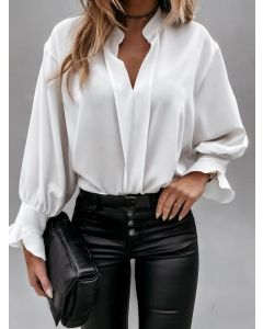 Blusa escote en V con volantes manga larga moda para salir blanca.